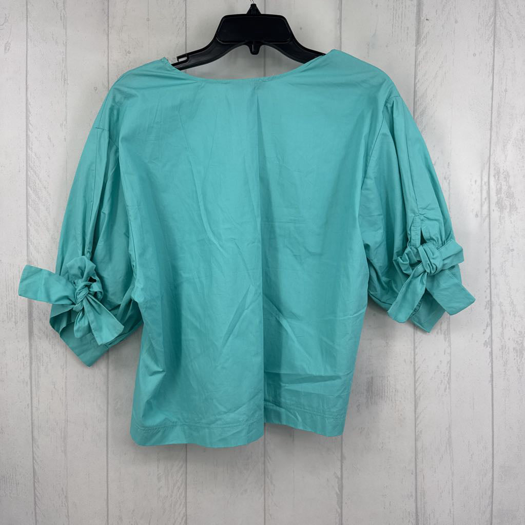 L v-neck elbow slv top