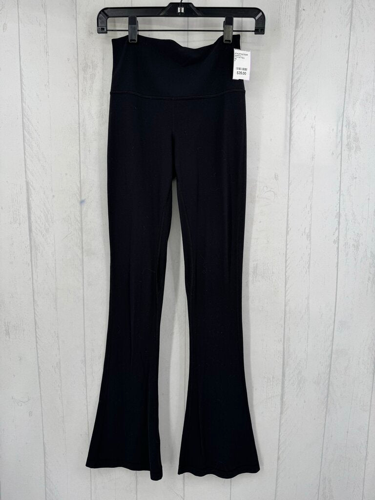 4 hi-rise flare leggings
