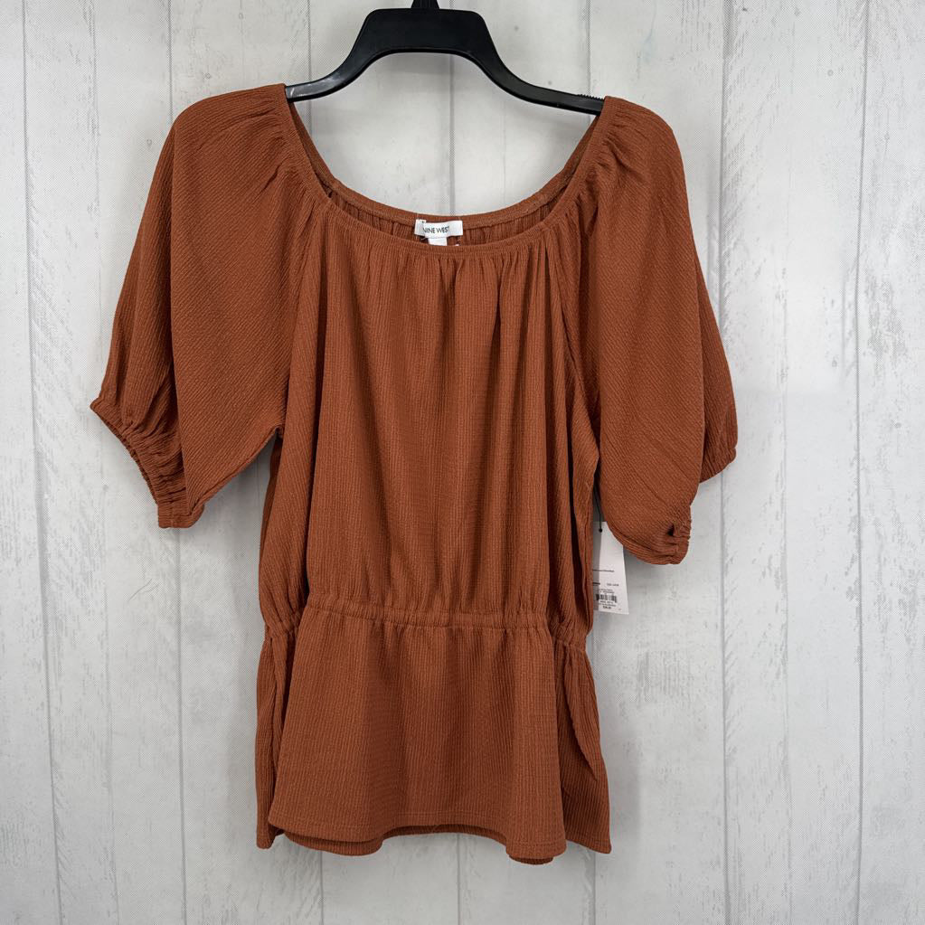 R36 L peplum s/s top