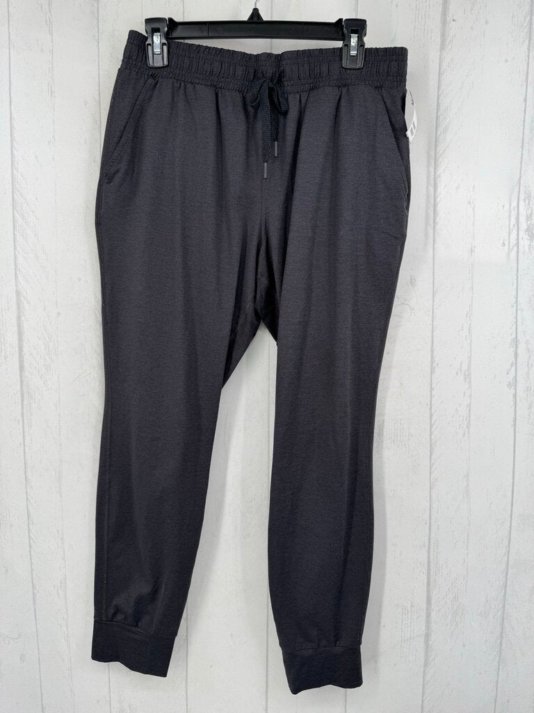M stretch knit joggers