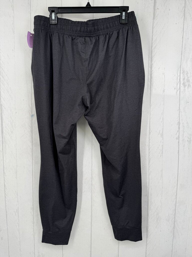 M stretch knit joggers
