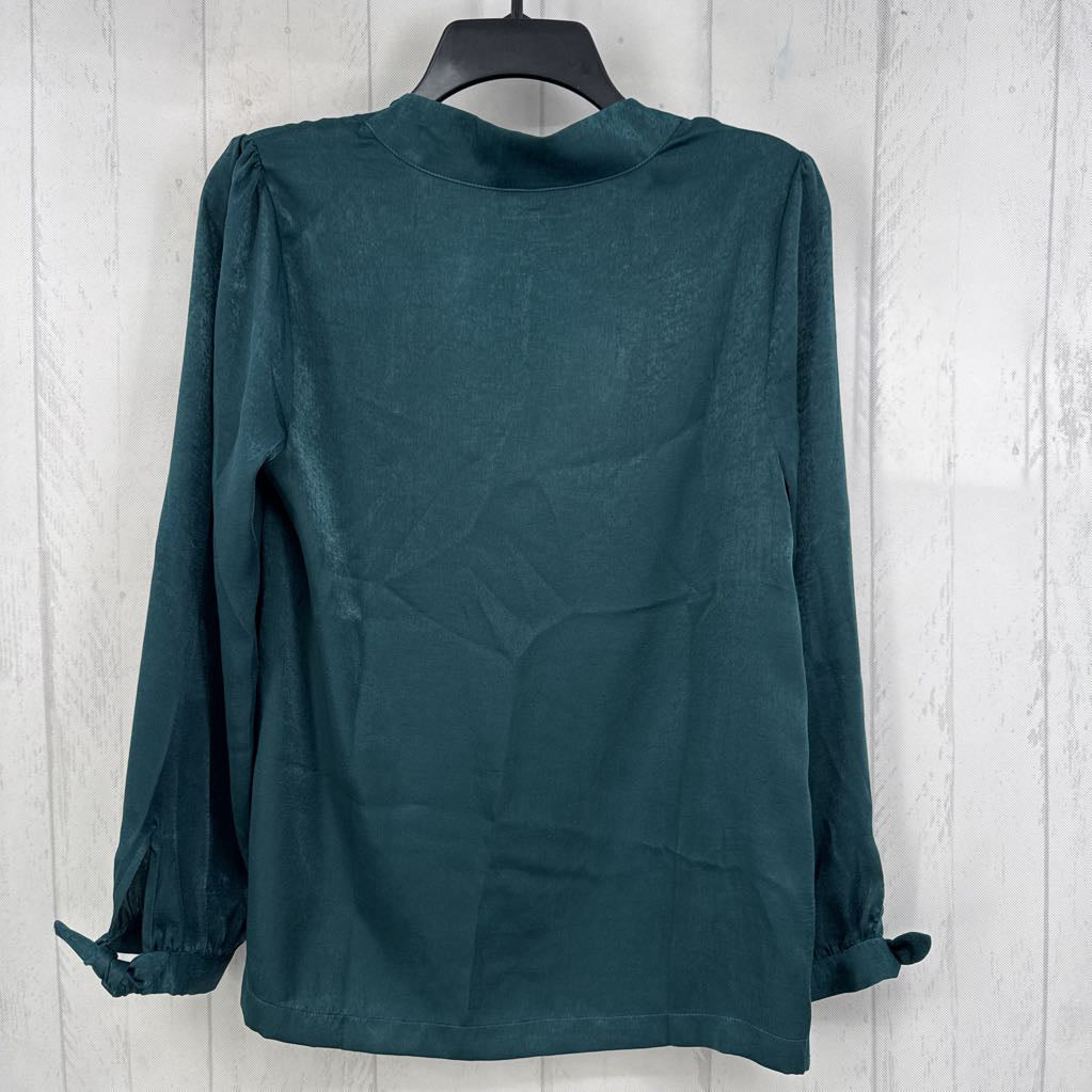 S silky v-neck l/s top