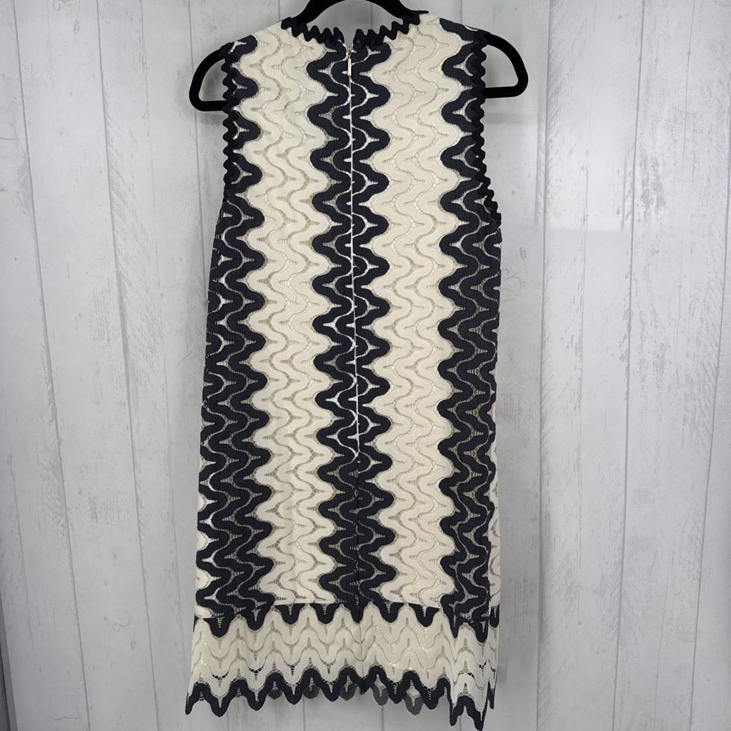 10 lace ric-rac trim slvls dress