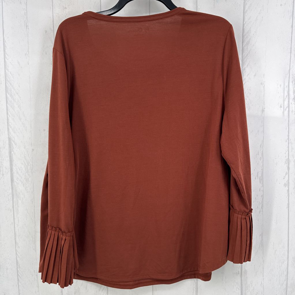 XL round neck pleated flare slv tee