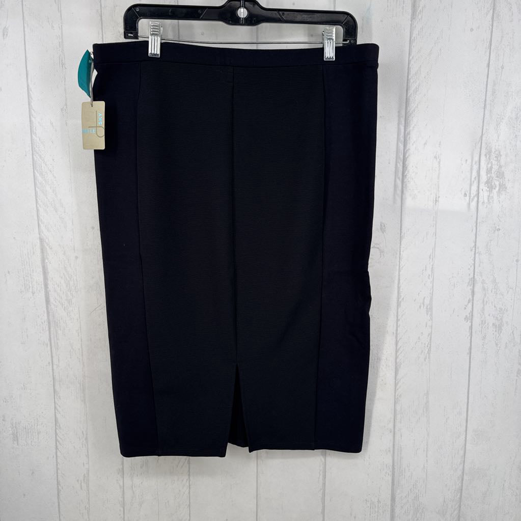 R44 L rib knit skirt