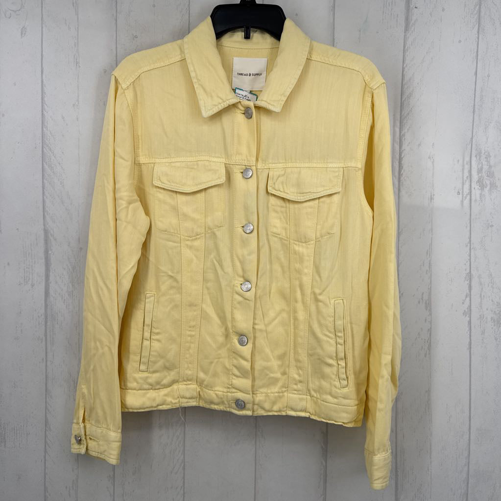XL denim jacket