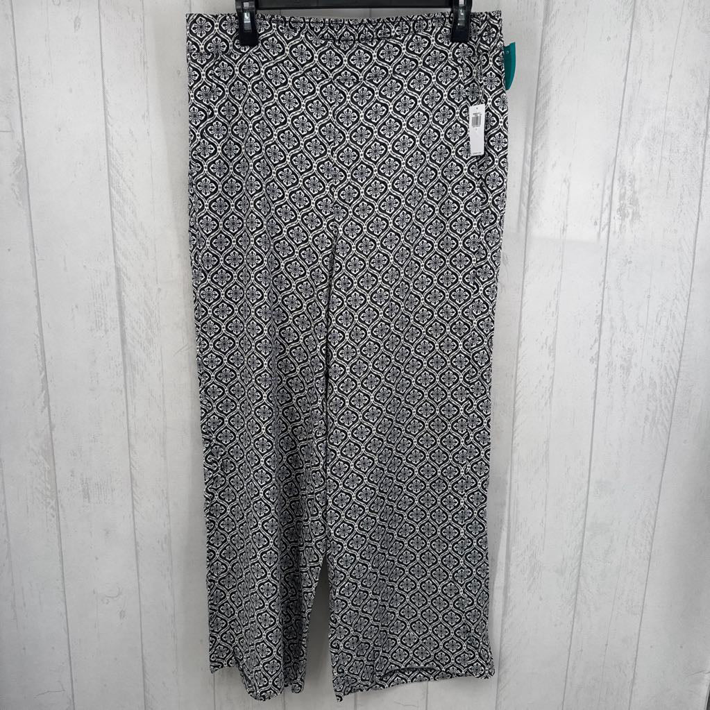 L medallion print wide leg pant