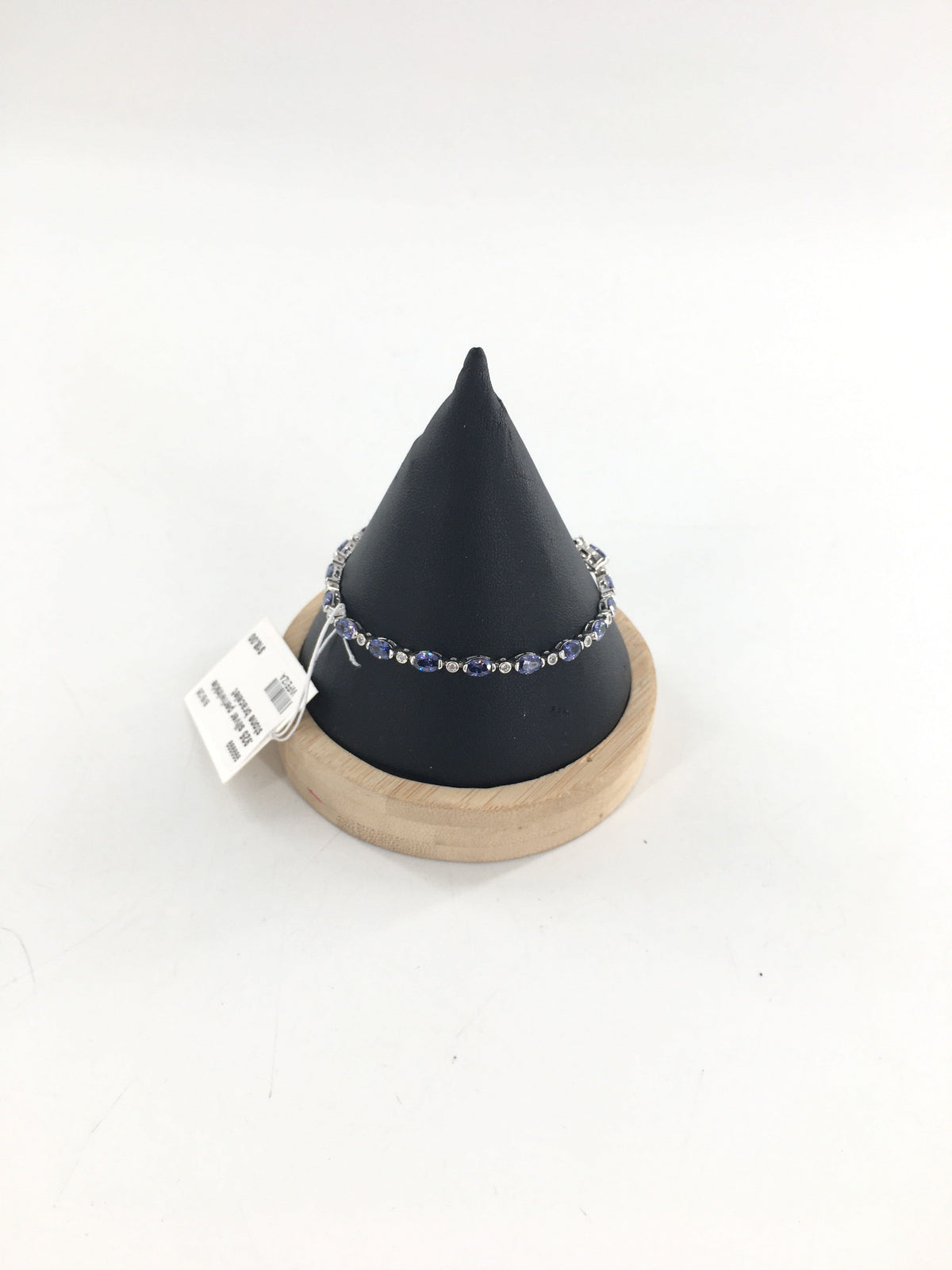 .925 silver periwinkle stone bracelet