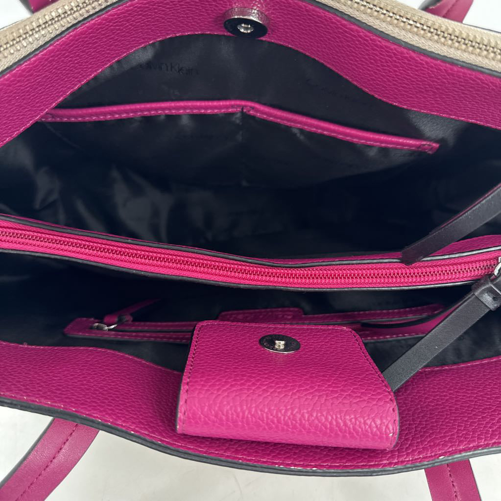 vegan leather colorblock lg triple compartment tote
