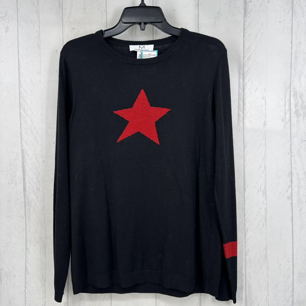 M crewneck sweater w/ red star