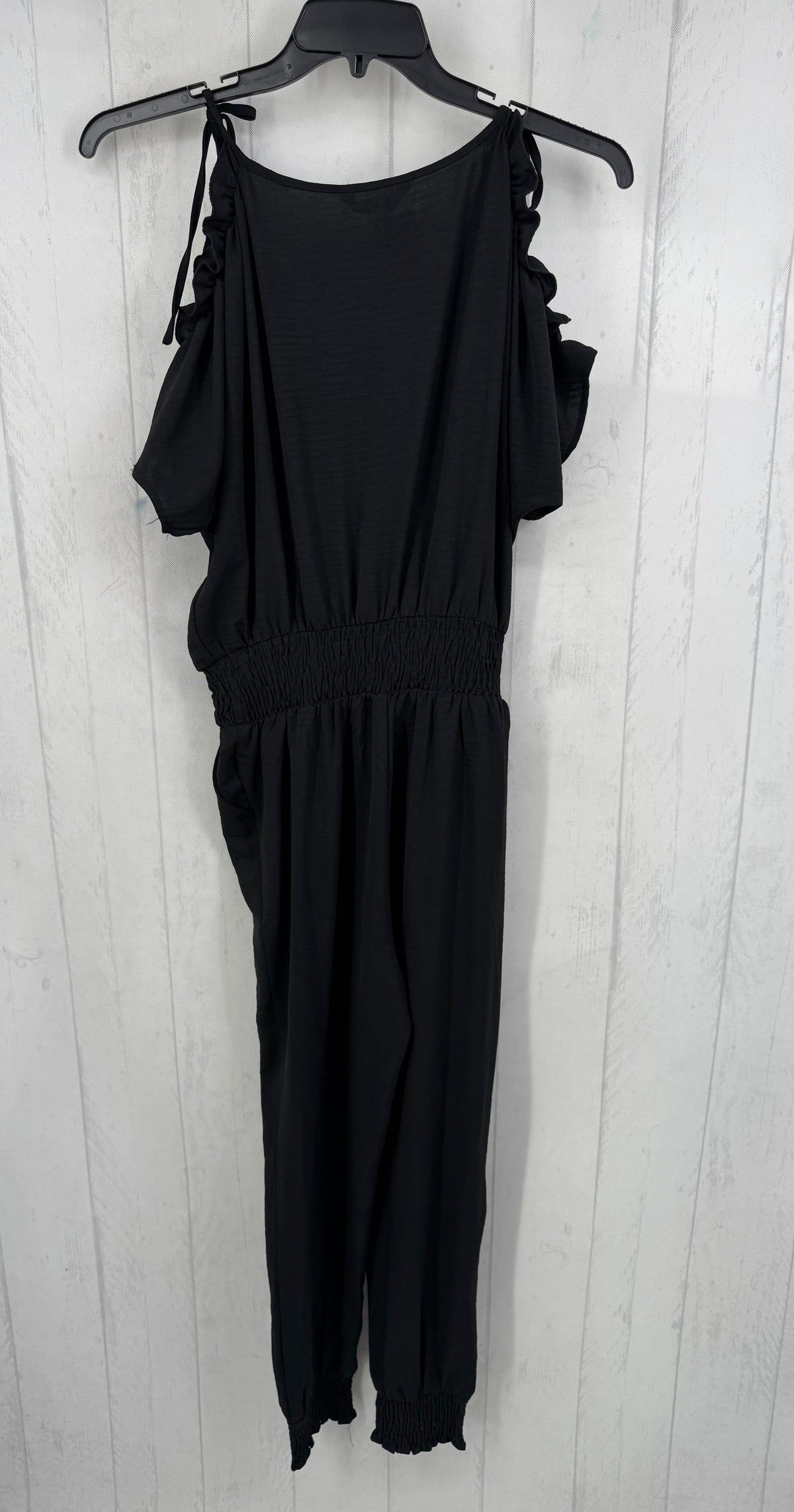 M cold shoulder crossbover jumper