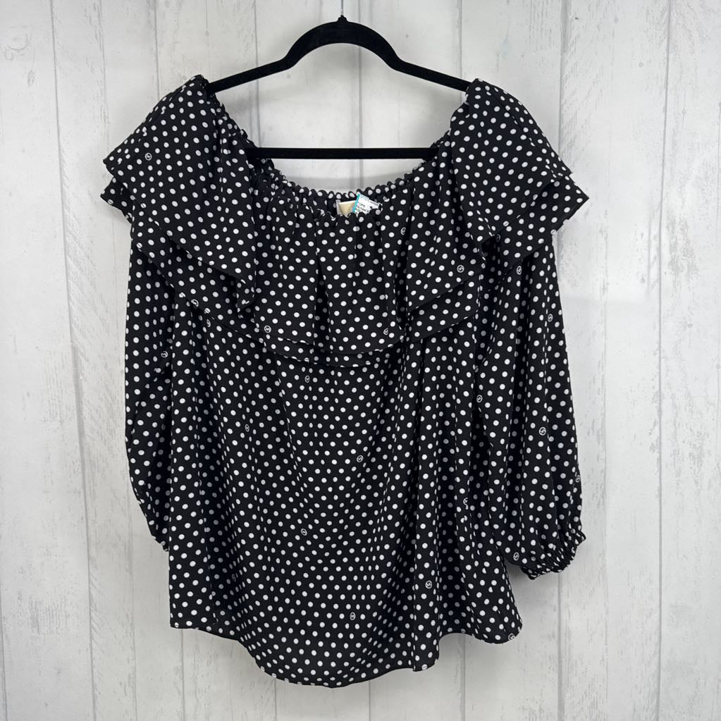 R88 1x off shoulder tiered ruffle polka dot top