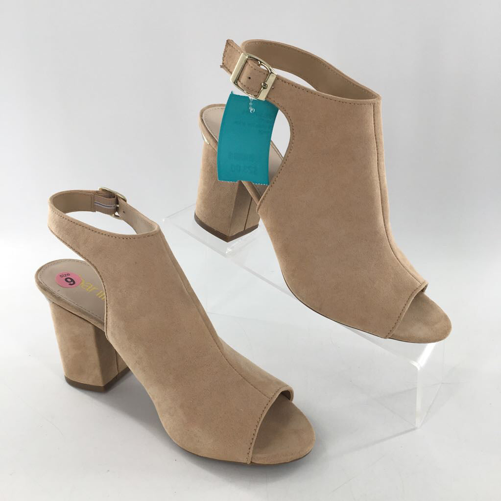 9 peep toe ankle strap heels
