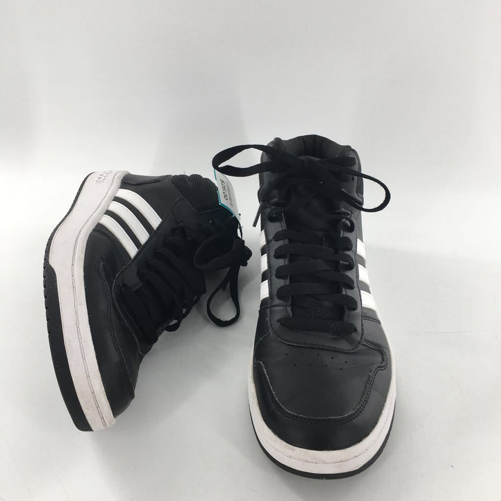 9.5 lace-up hi-top sneaker