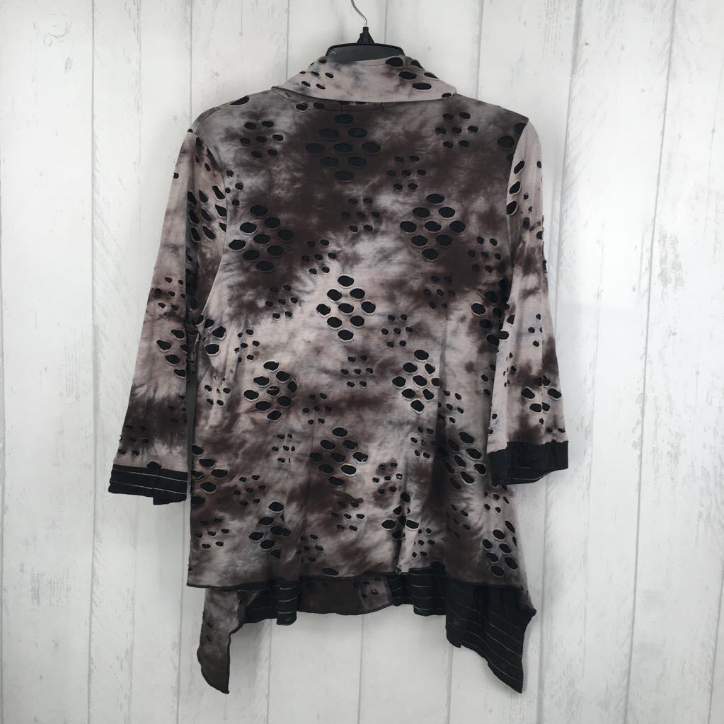 L destructed button front 3/4 slv top