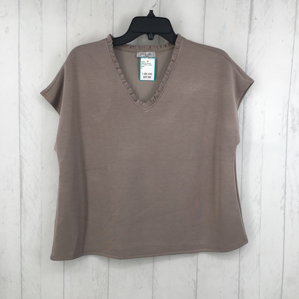 Lp ruffled v-neck cap slv top