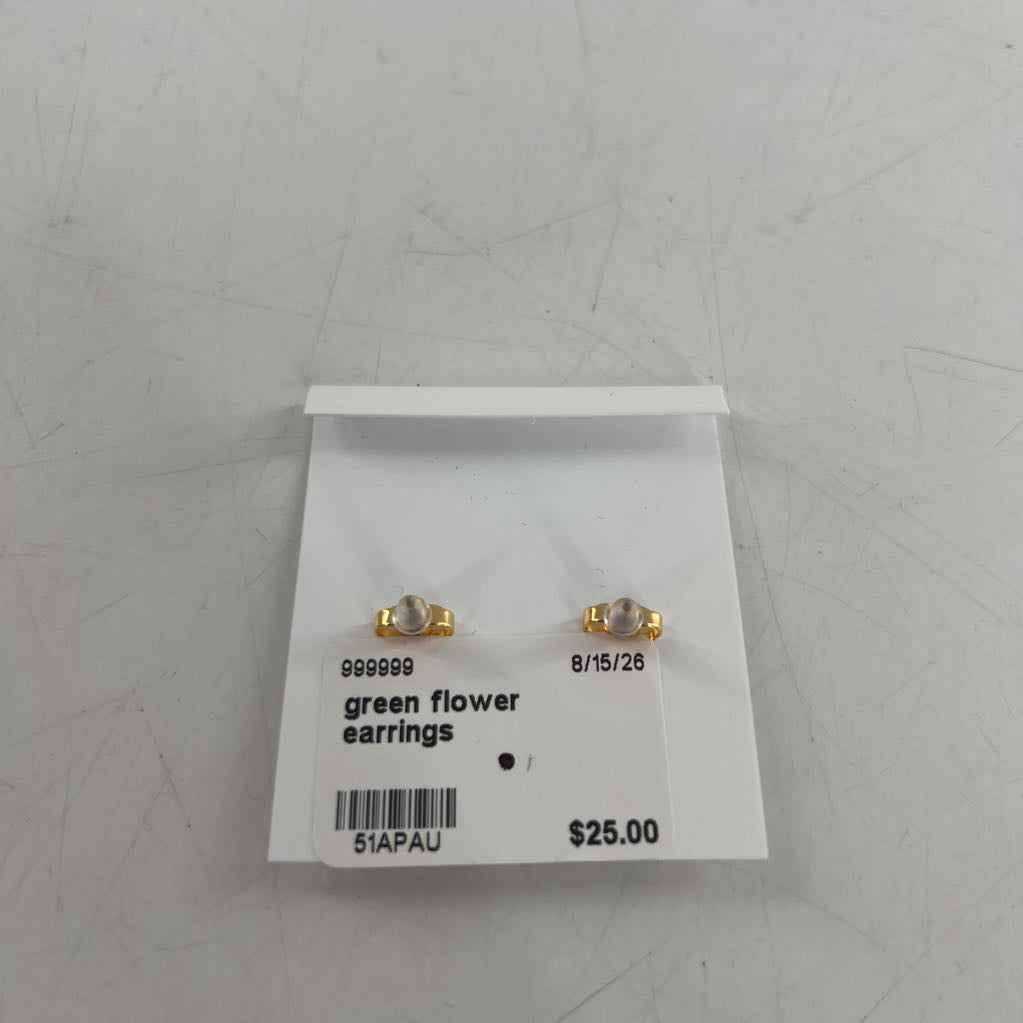 green flower earrings