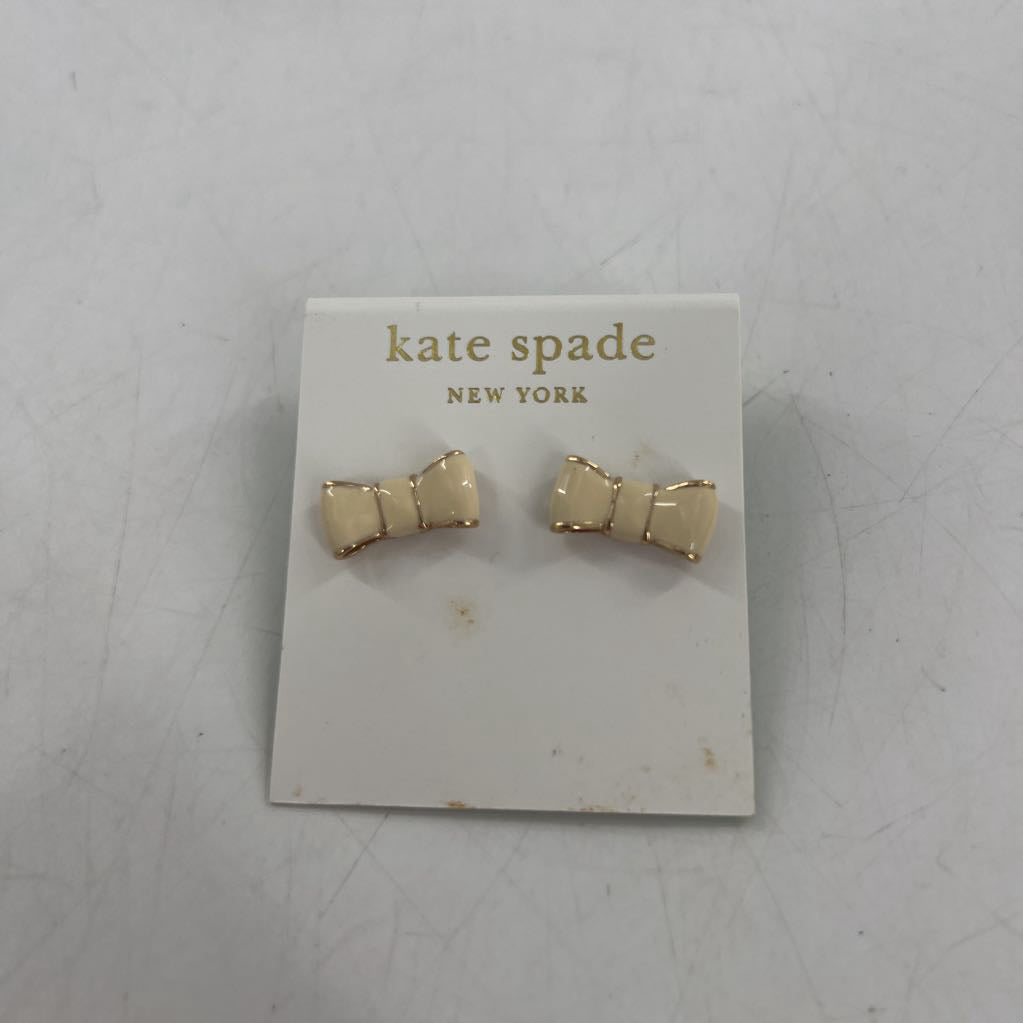 cream bow earrings