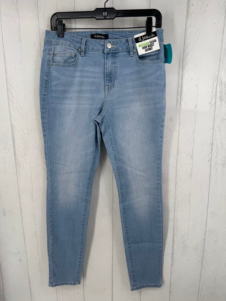 8 hi-rise skinny jean