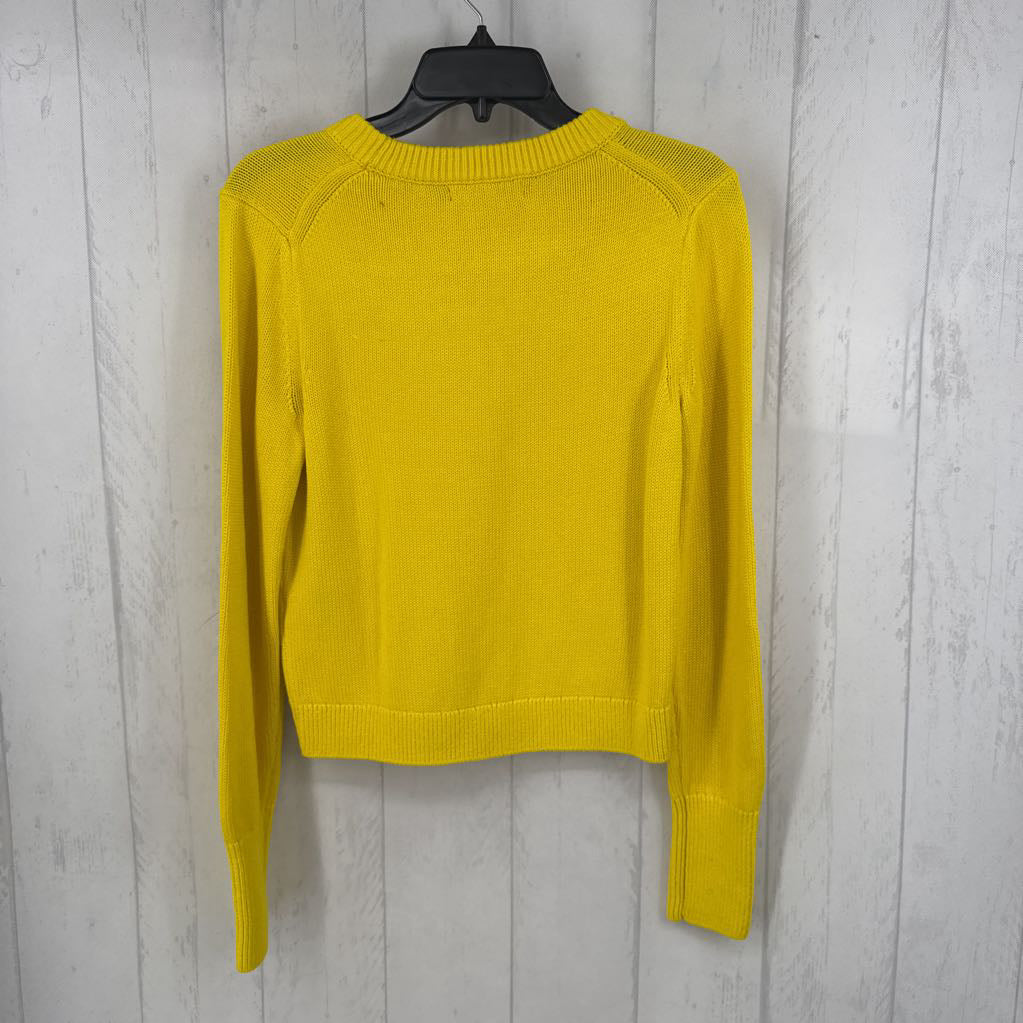 M crewneck sweater