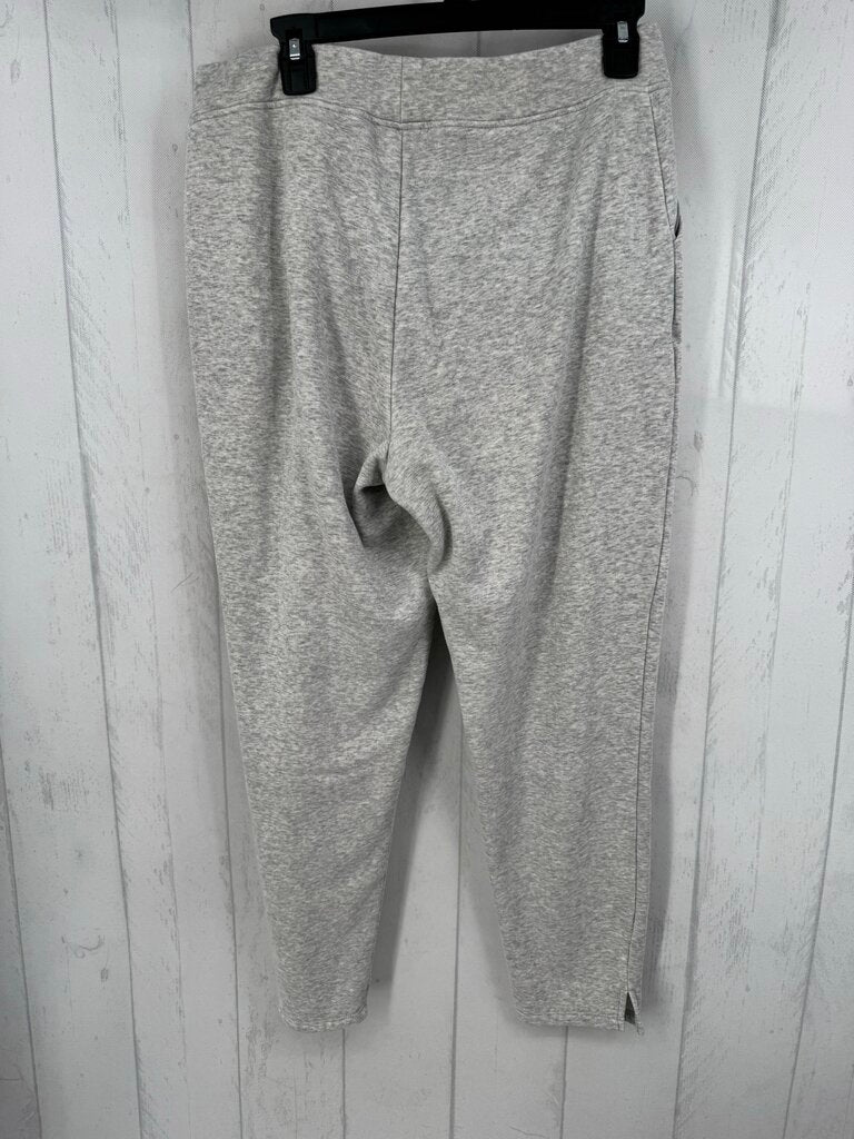 M straight leg sweatpants