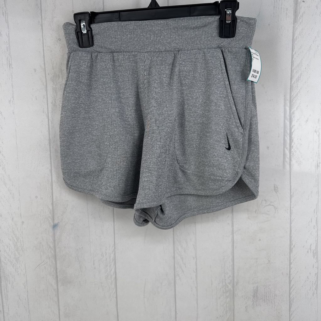 S pull-on shorts
