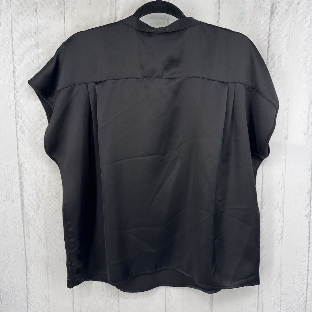 XL silky split neck s/s top