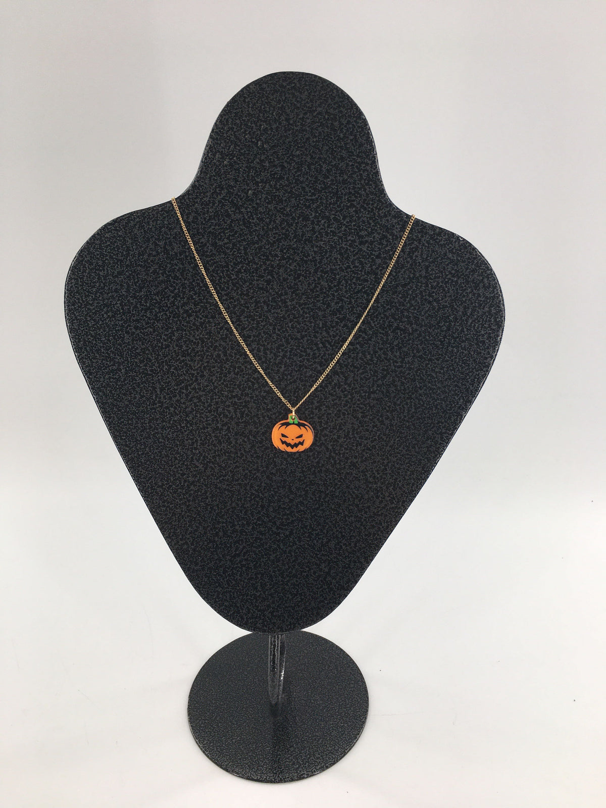 jack o lantern necklace