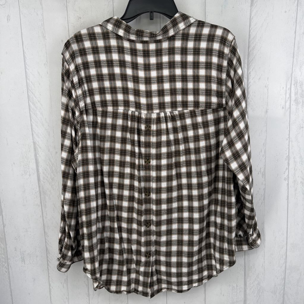 2X plaid 1/2 button down l/s top