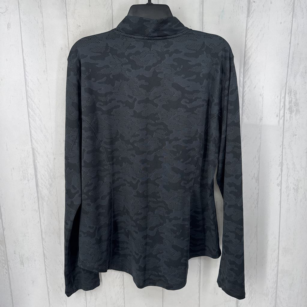 XXL l/s camo quarter zip top