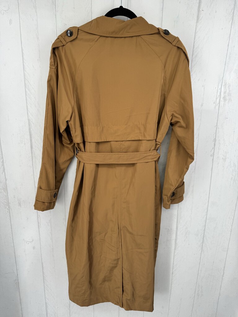 L trench-coat