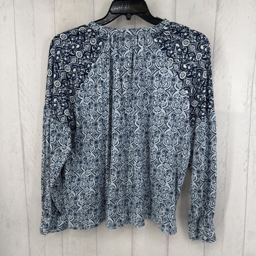 XL flo print button down l/s top