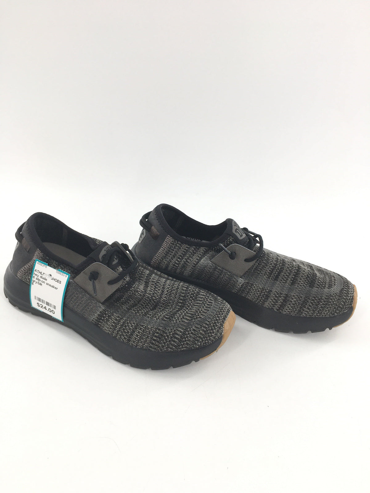 6 slip-on sneaker