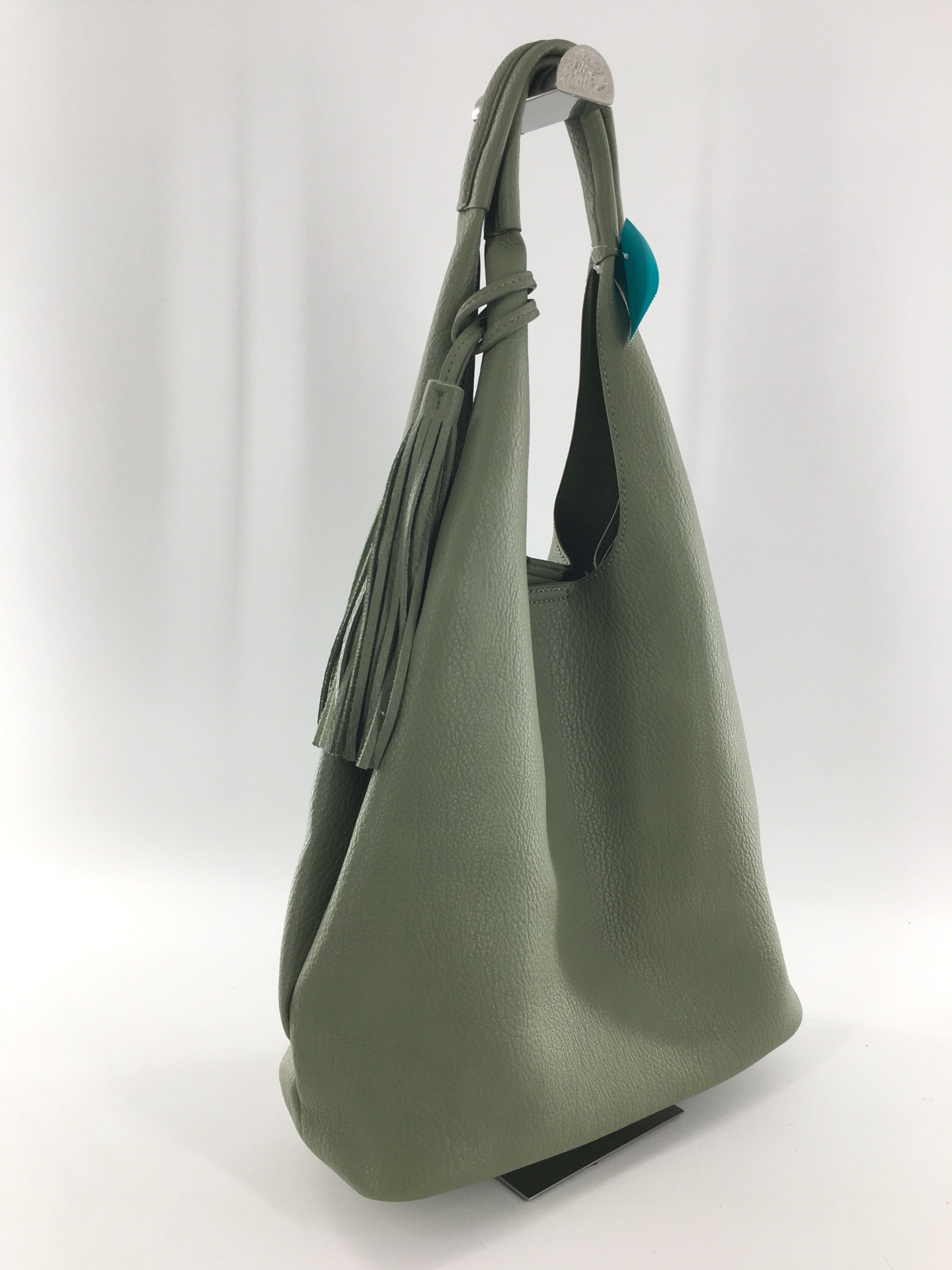 tassel hobo shoulder bag