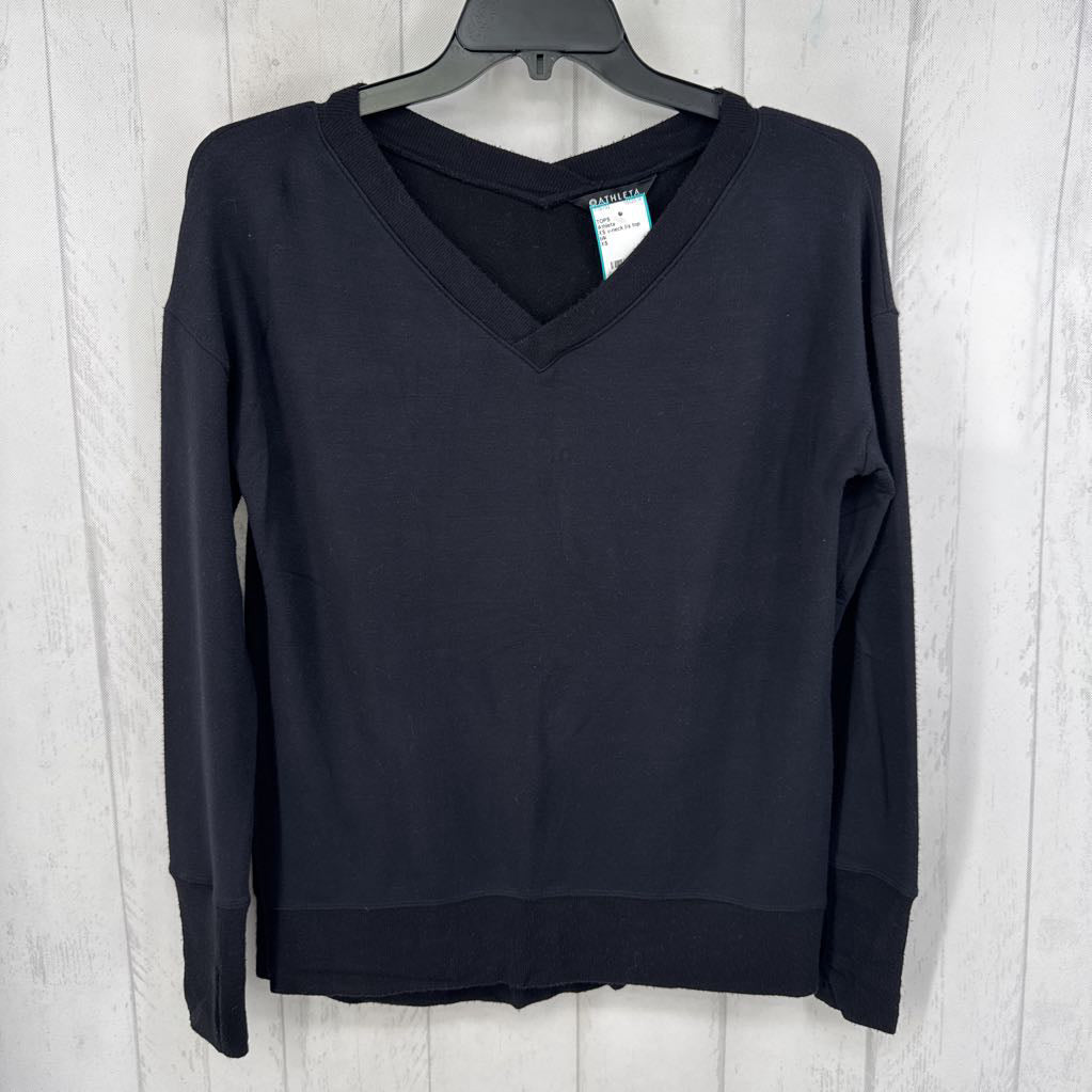 XS v-neck l/s top