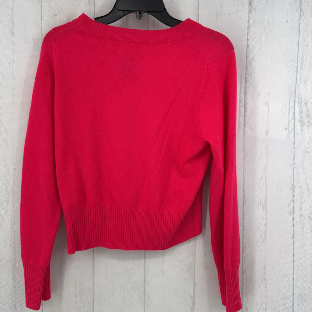 M cropped fit sweater