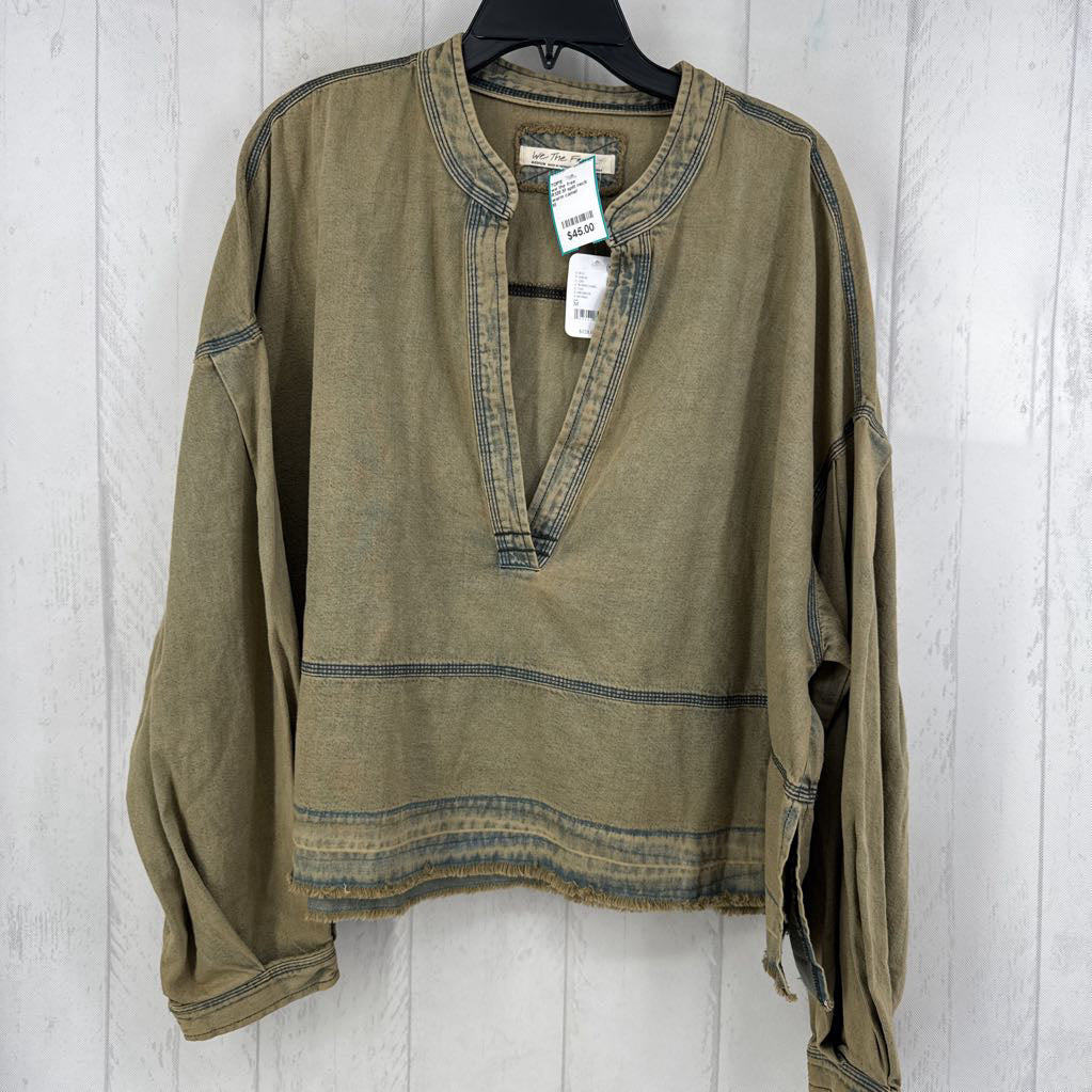 R128 M split neck l/s top