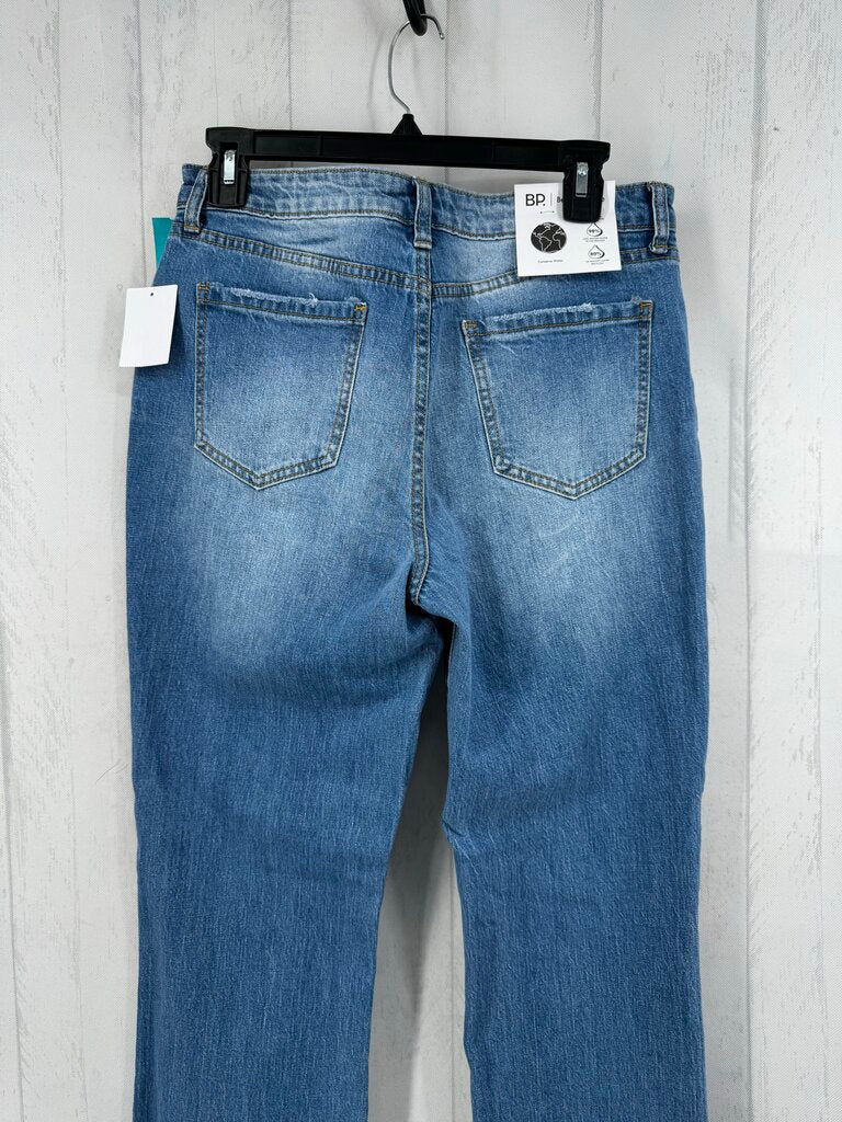 29 mid-rise flare jean