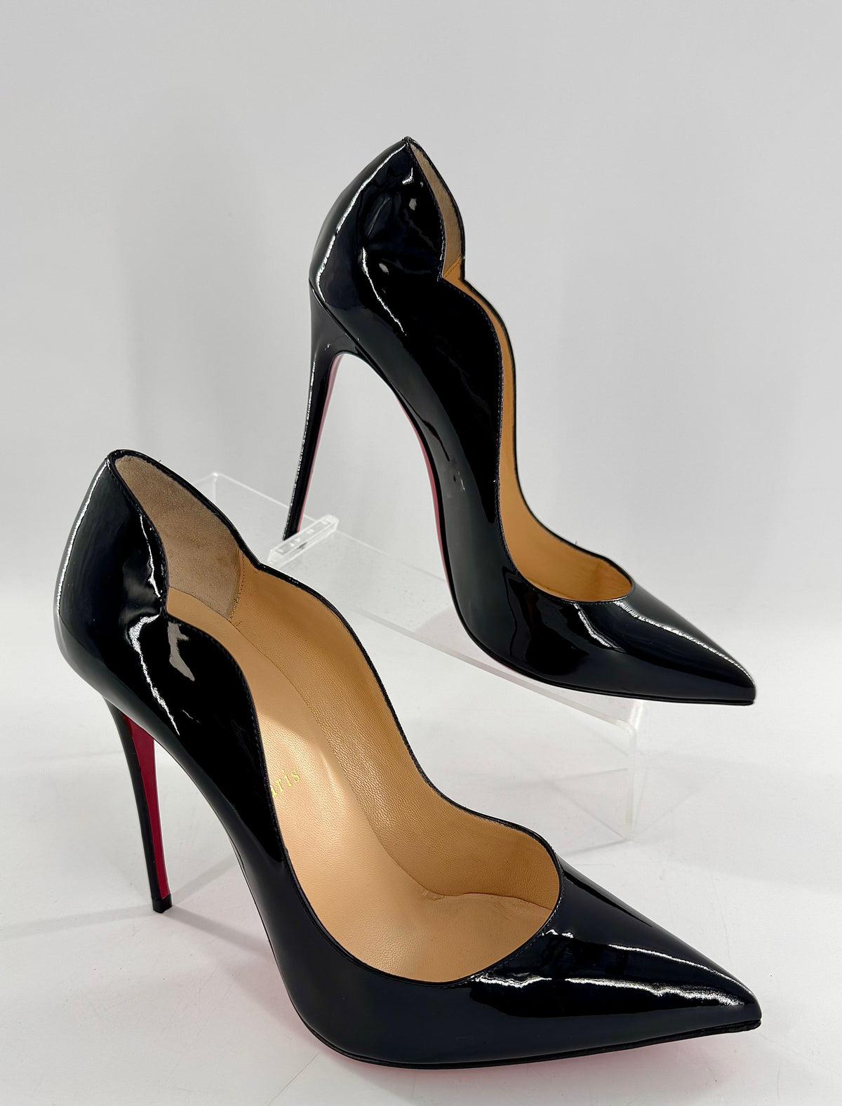 9/9.5 Christain Louboutin Hot Chick 100mm Patent Calf Leather Pumps