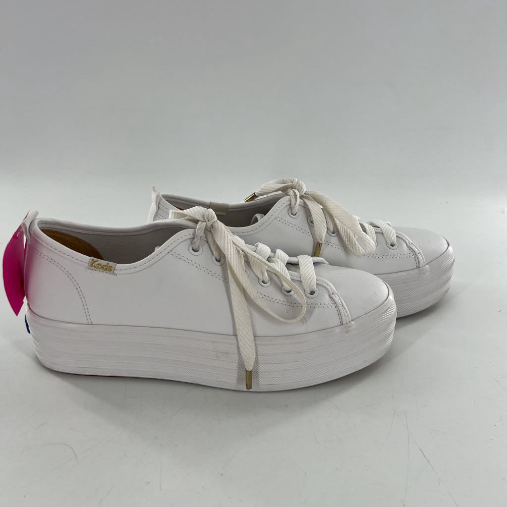 7.5 platform lace up sneakers