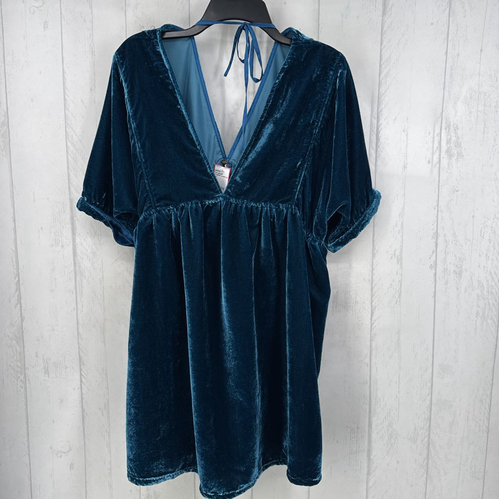 M velvet v-neck s/s dress