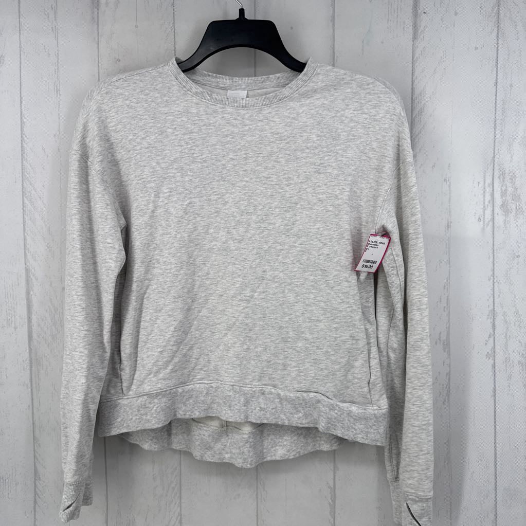 S crewneck sweatshirt