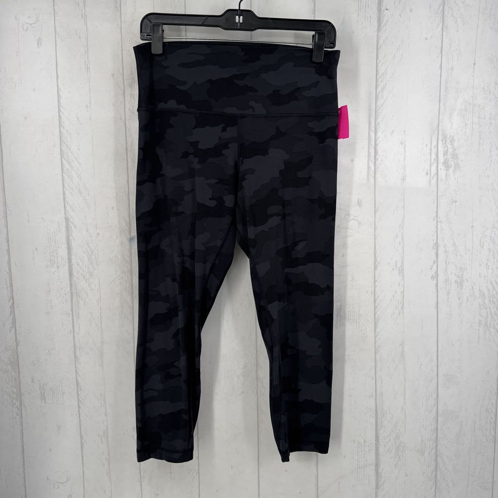 8 camo print crop legging