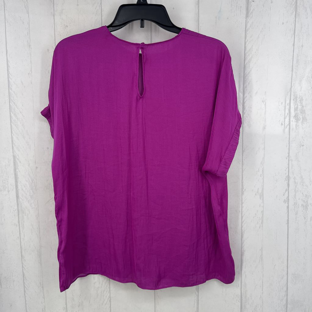 M round neck s/s top