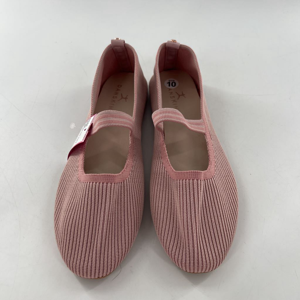 10 ribbed knit mary jane flats