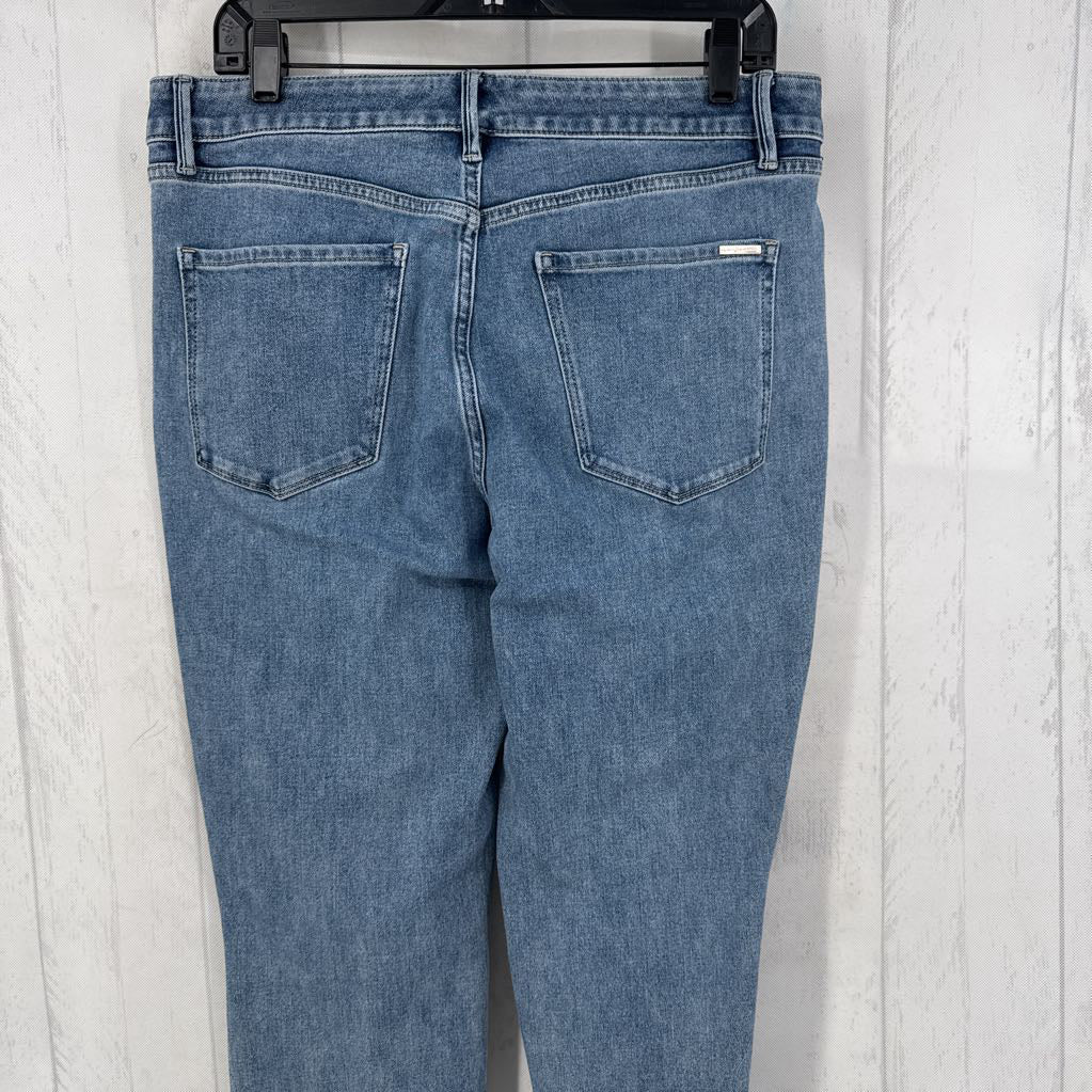 12 hi-rise straight leg jean