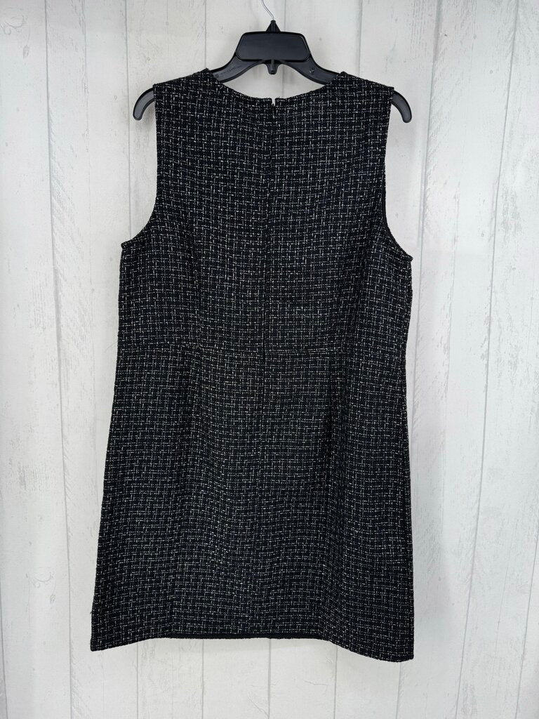 R100 12 slvls tweed dress w/ textured weave metallic buttoned front pockets