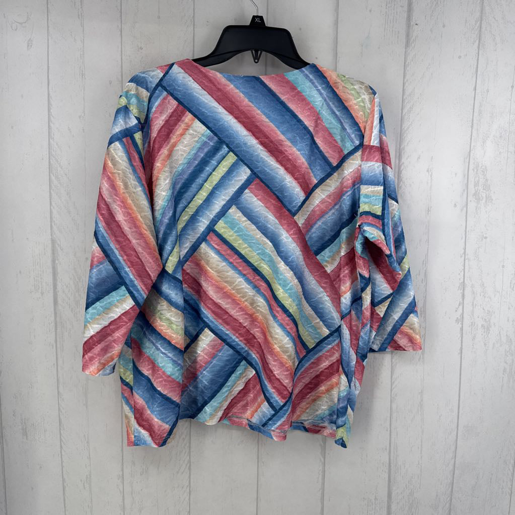 L geometric stripe crinkle elbow slv top