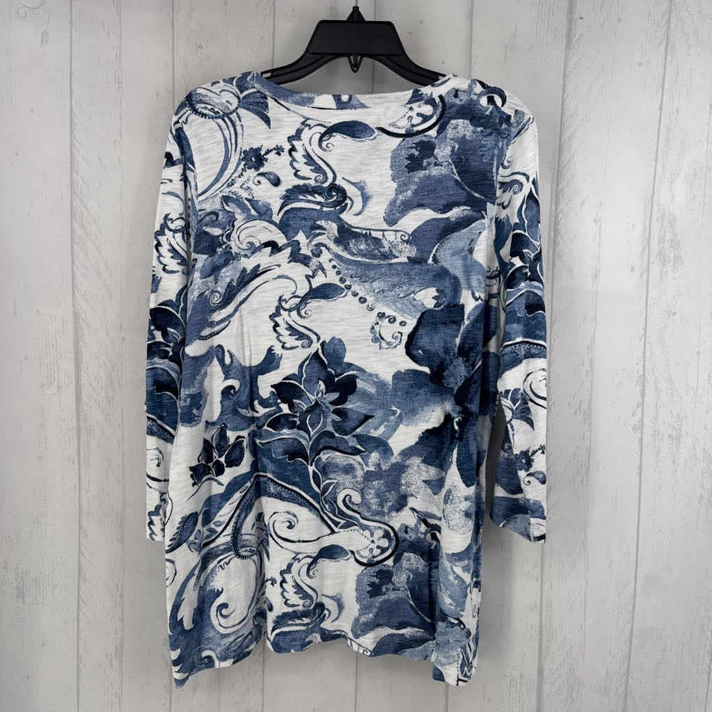L l/s floral scroll patterrn top