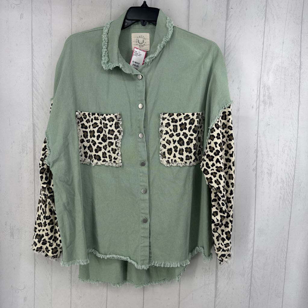 L animal print frayed button shacket